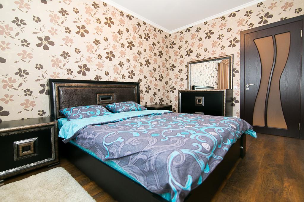 Vip Apartment On Ilinska Суми Екстериор снимка