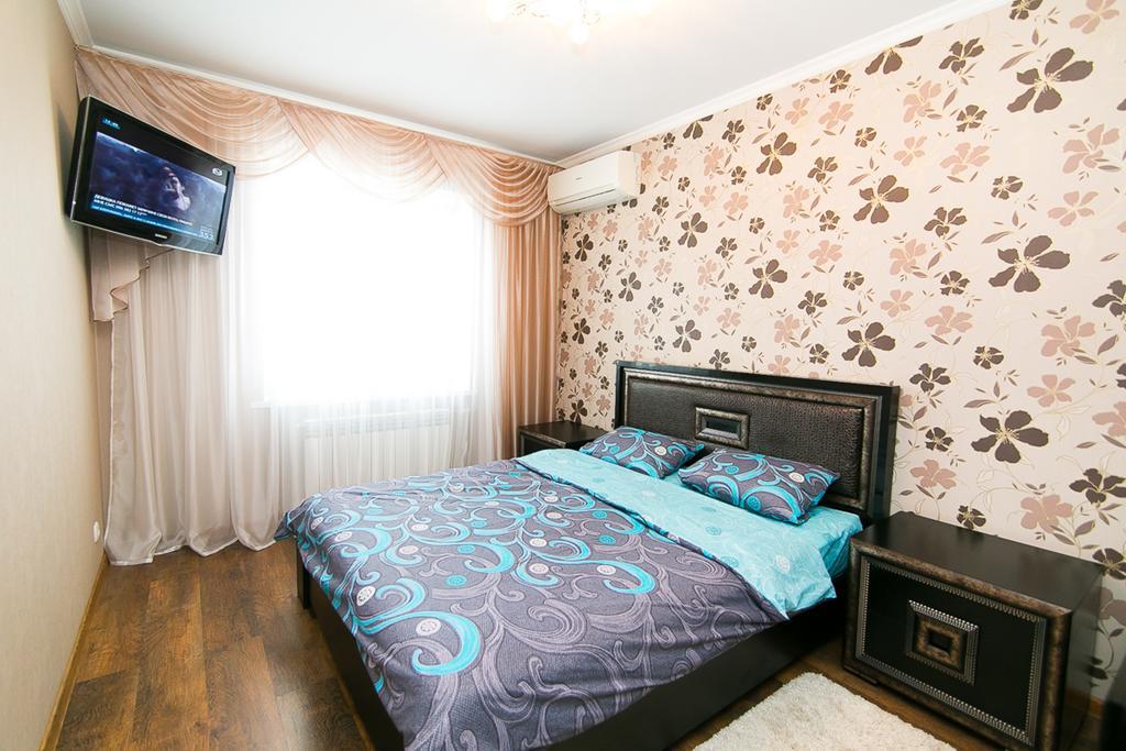Vip Apartment On Ilinska Суми Екстериор снимка